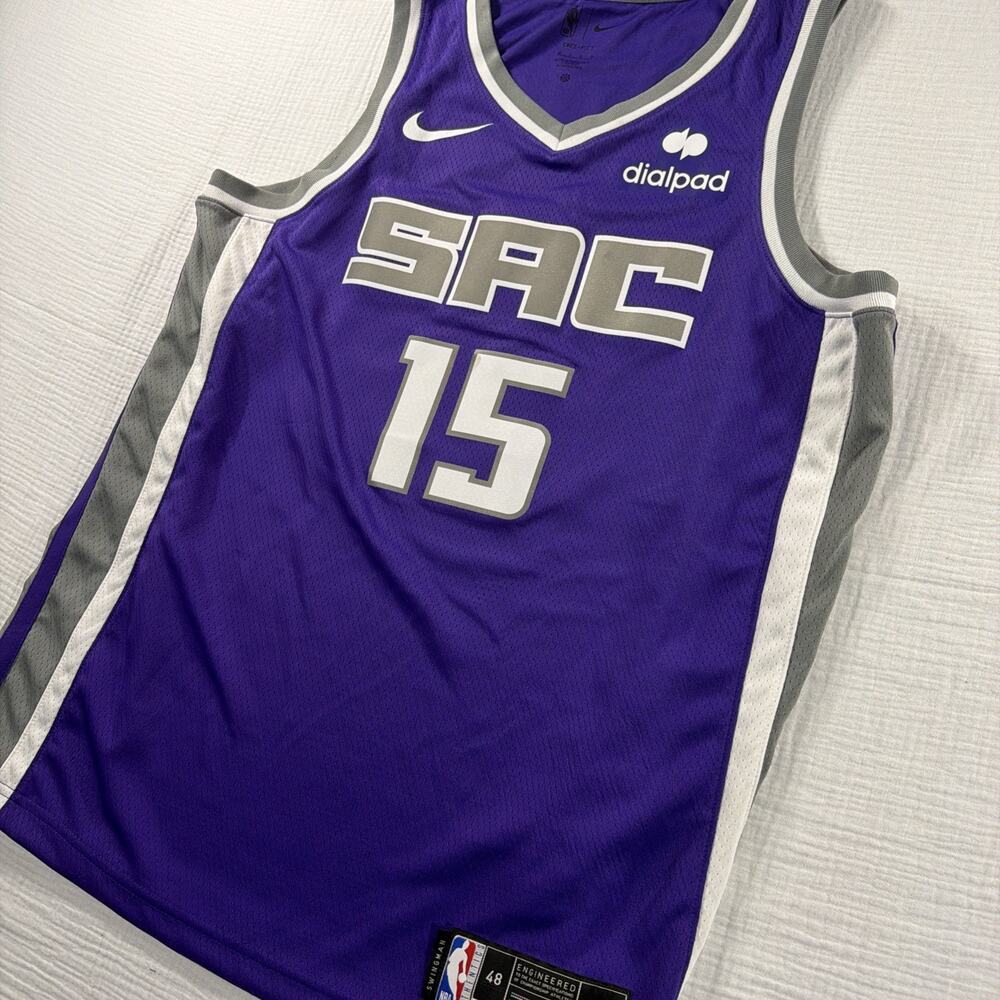 Davion Mitchell Kings Jersey Men’s Size L Swingman